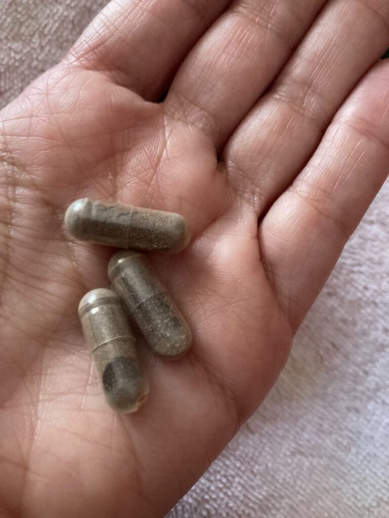 Vegavero Reequilibrage Hormonal Femme | Avec Gattilier, Maca photographié par Maria, acheteur