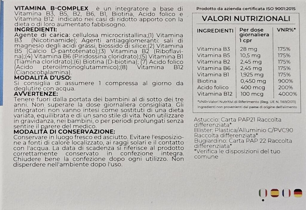 Vue détaillée de l'étiquette arrière du produit, centrée sur le tableau nutritionnel et les ingrédients en italien.