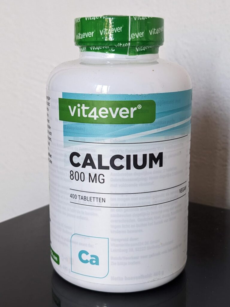 Bouteille de compléments alimentaires 'vit4ever Calcium 800 MG' sur fond neutre. C'est le produit principal de la fiche produ...