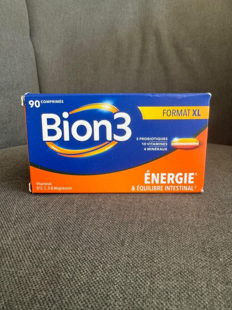 Boîte de Bion3 sur un canapé, même boîte que la visuel 0.